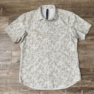 Lululemon Airing Easy SS Button Down Shirt